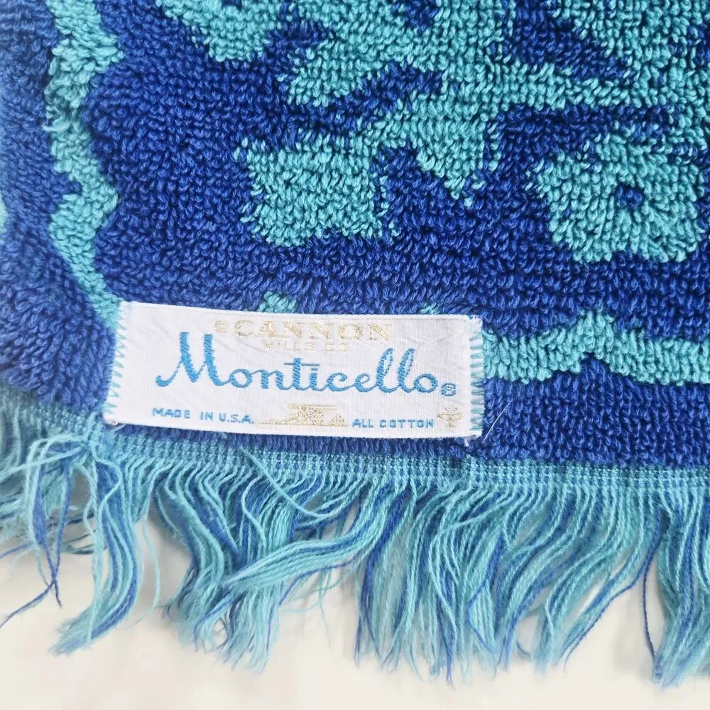 Lot Of 2 Vintage Retro Bath Towels  Fieldcrest And  Cannon/Monticello Pink Blue